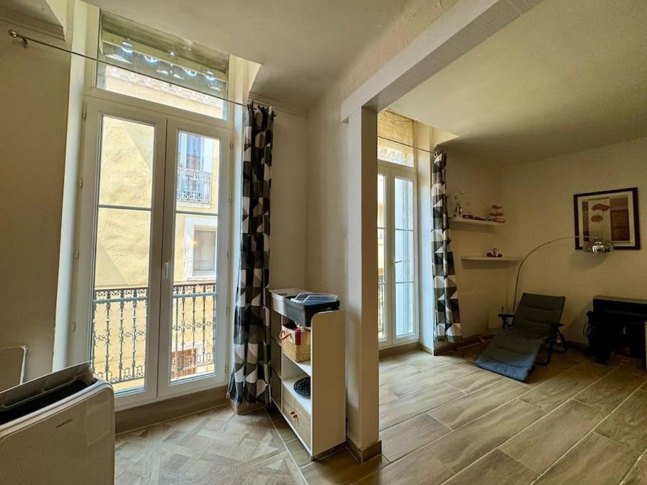 Le Refuge Du Coquelicot Apartment เบซิเยร์ ภายนอก รูปภาพ